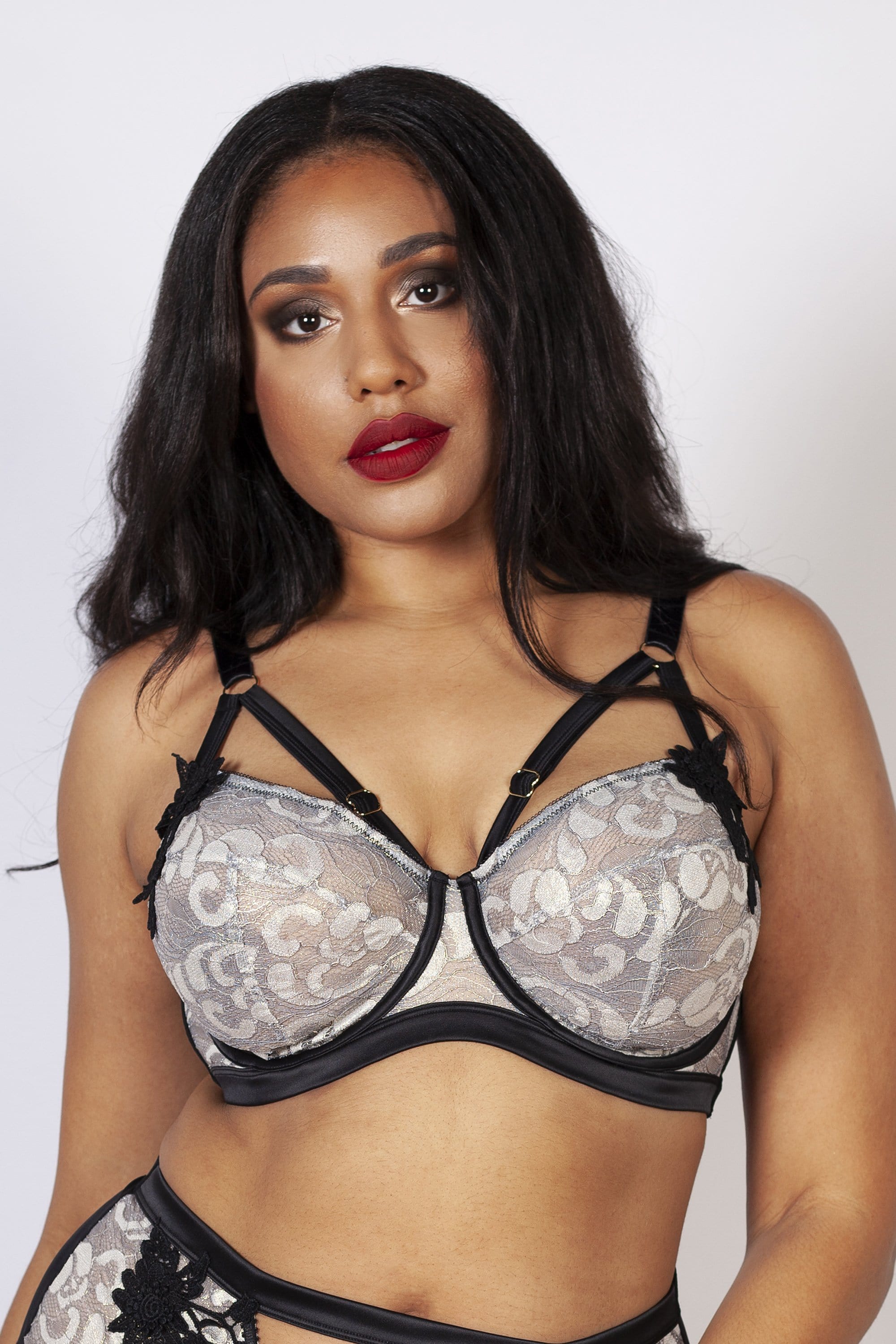 Renee Embroidered Underwired Bra B - K
