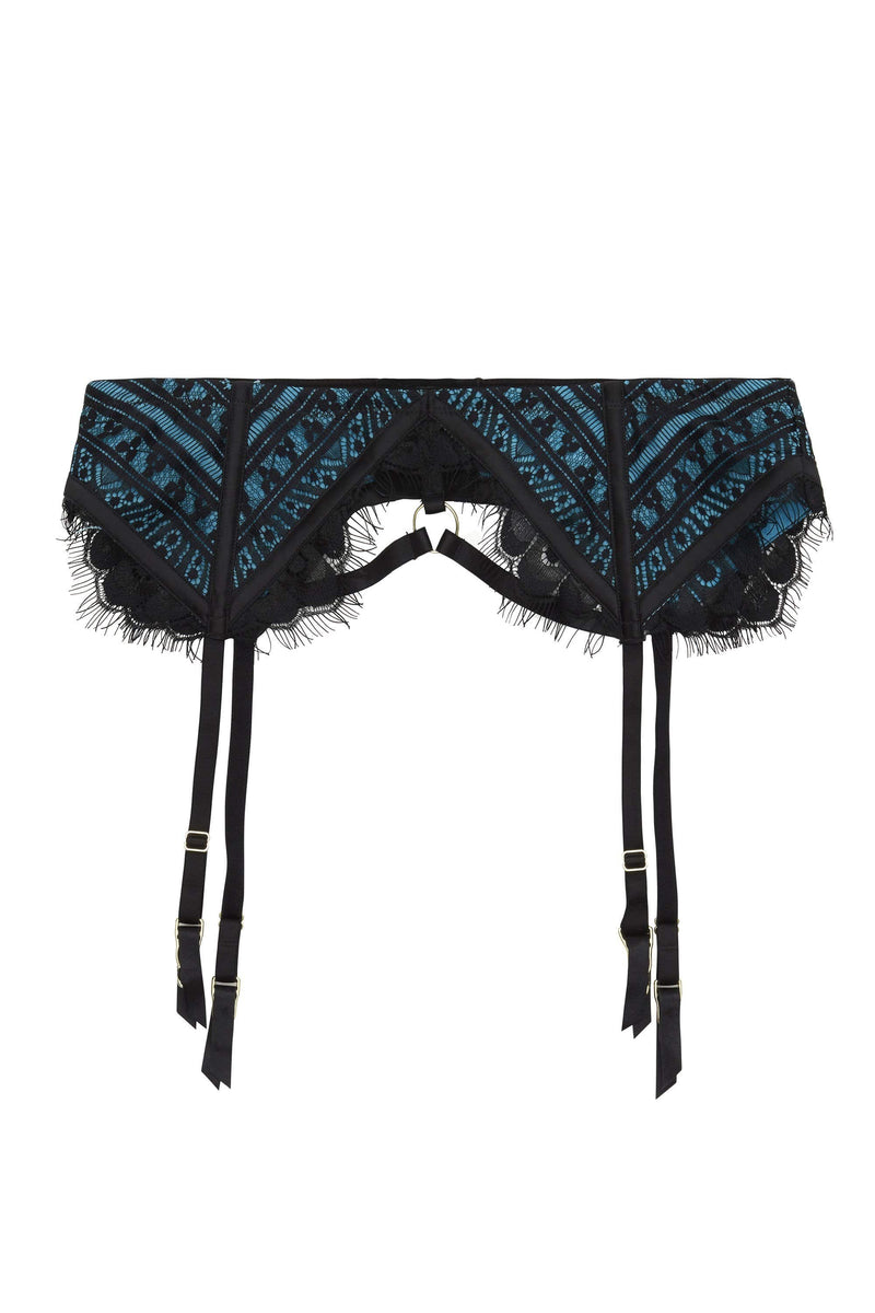 Prominence arch suspender belt