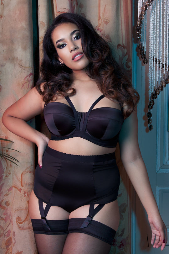 Candace Noir Black Strappy Bra Curve