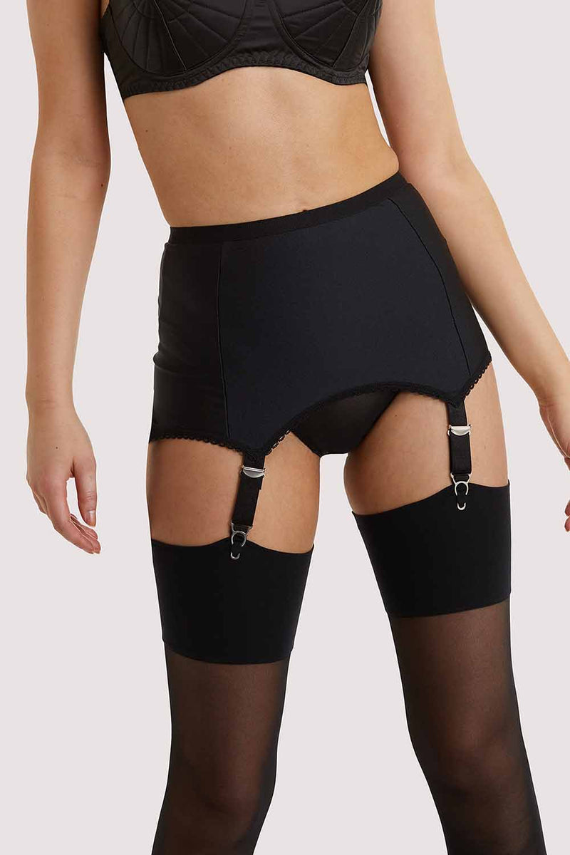 Retro Classics 6-Strap Suspender Belt Playful Promises USA Retro Classics 6-Strap Suspender Belt Playful Promises USA