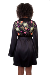 Jasmin Short Embroidered Kimono - Seconds