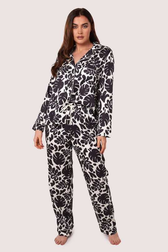 Black and White Abstract Leaf Long Sleeve Pyjama Set